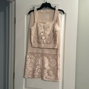 House of Harlow 1960 ivory knit 2 piece skirt and tank top size small NWT